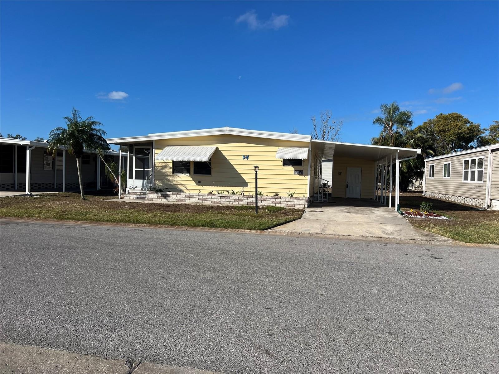 6710 36TH AVE E #103