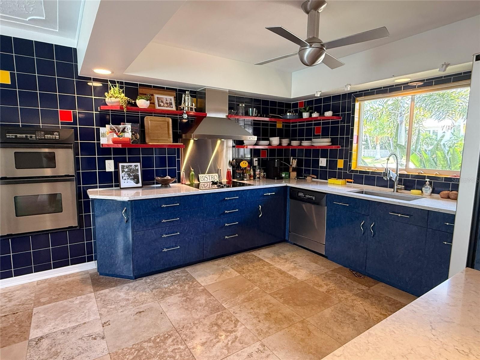 5541 CAPE AQUA DR