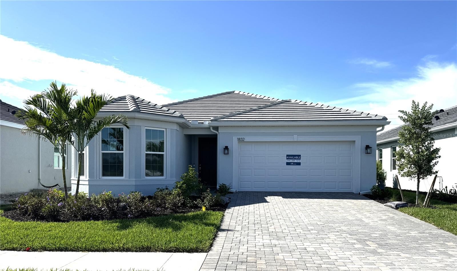 1832 SILVER SHORES BLVD