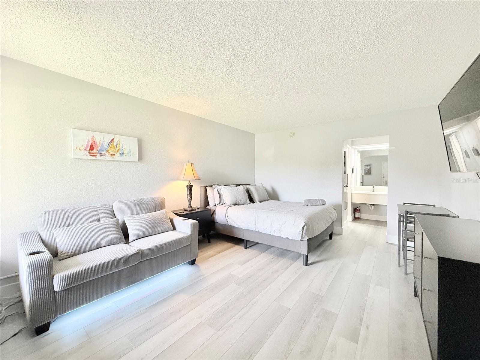 7150 N TAMIAMI TRL #C126