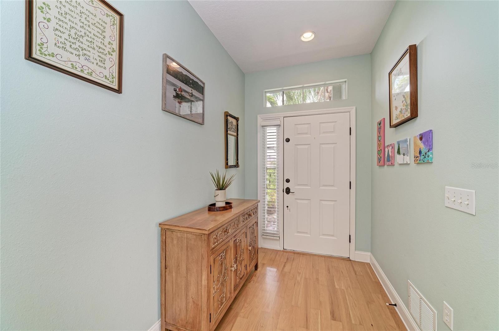 12105 BEEFLOWER DR