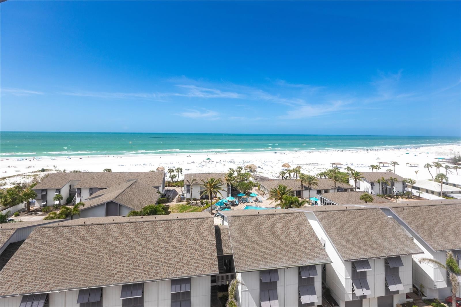 1055 W PEPPERTREE DR #703AA