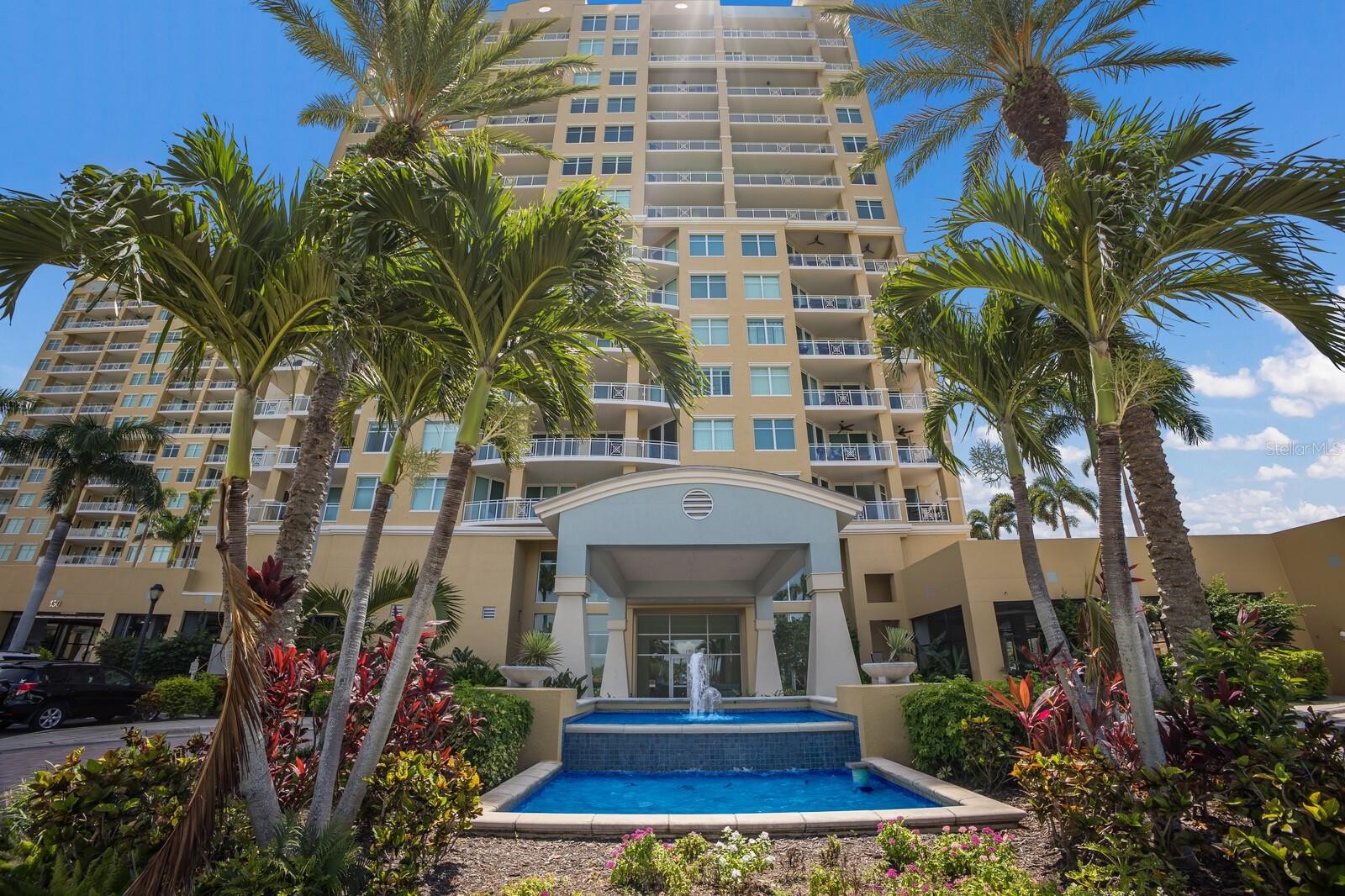 130 RIVIERA DUNES WAY #601