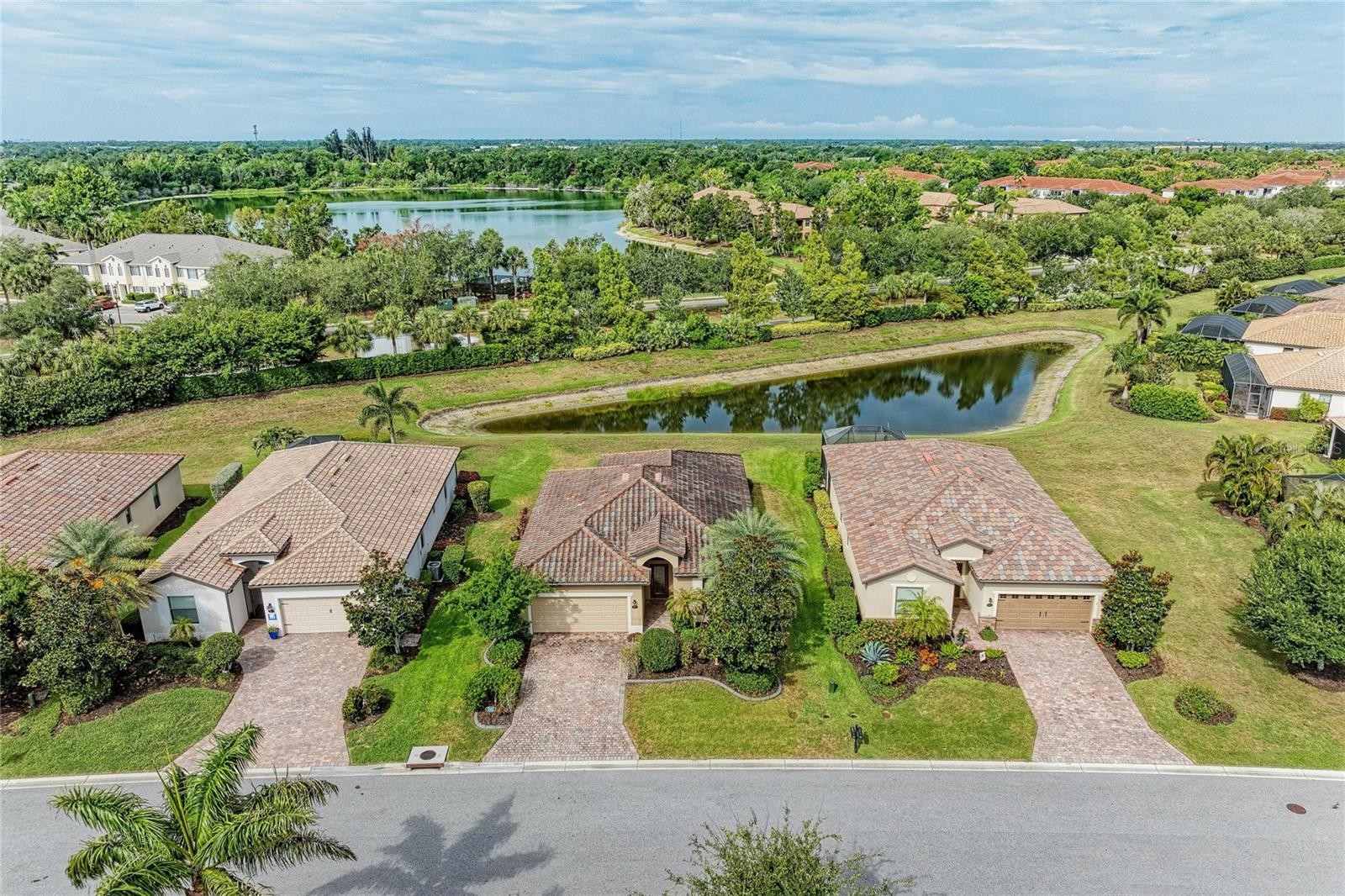 165 WANDERING WETLANDS CIR