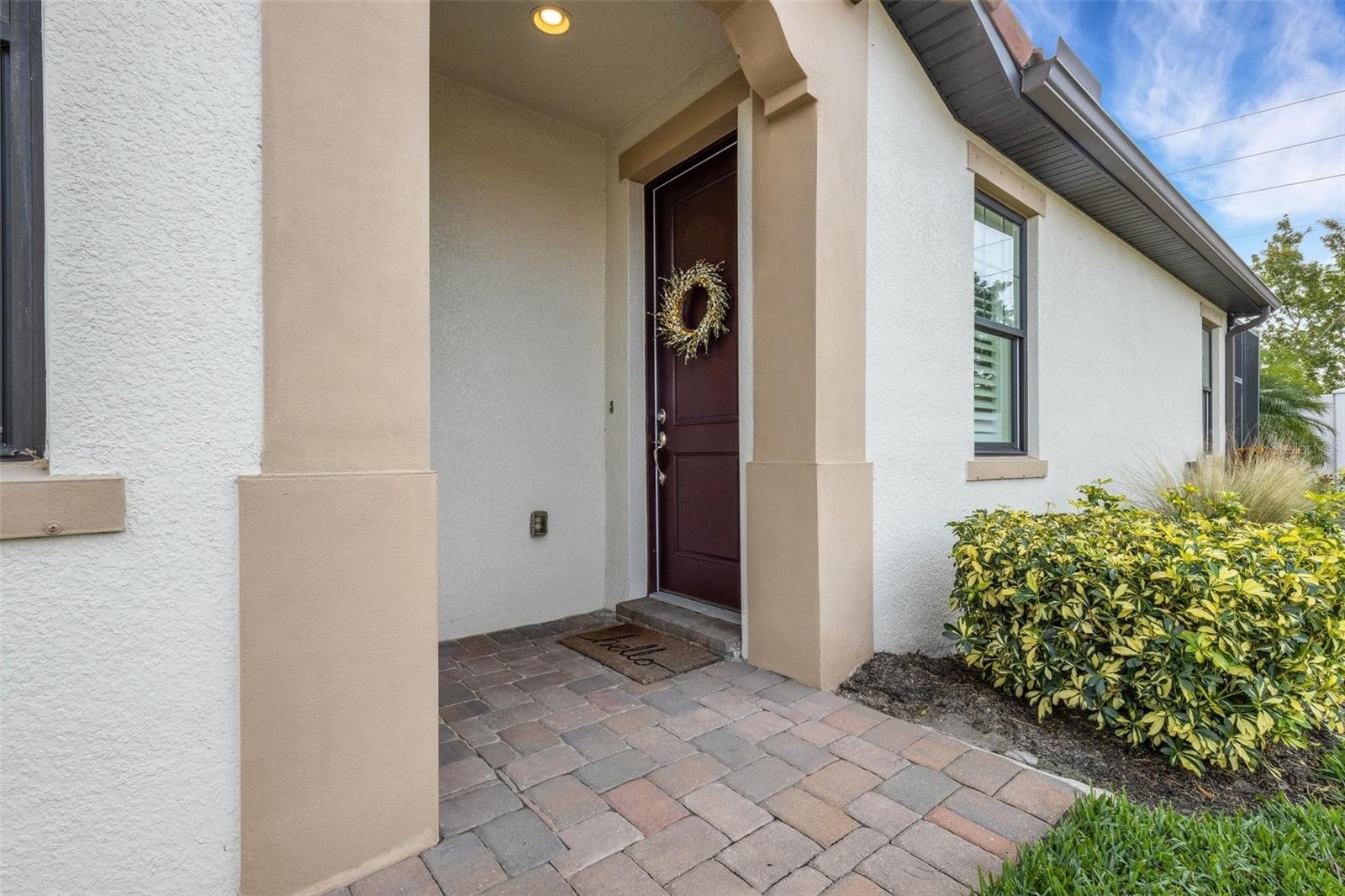 9811 HAZE DR