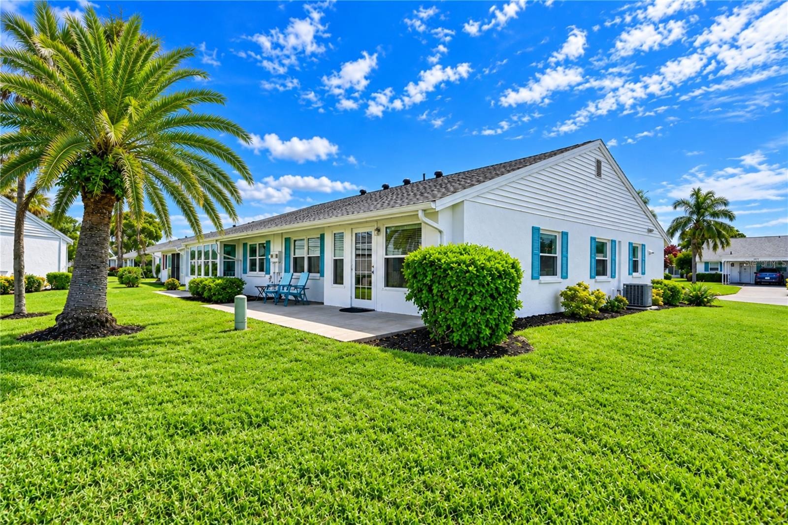 9413 CONCORD CIR