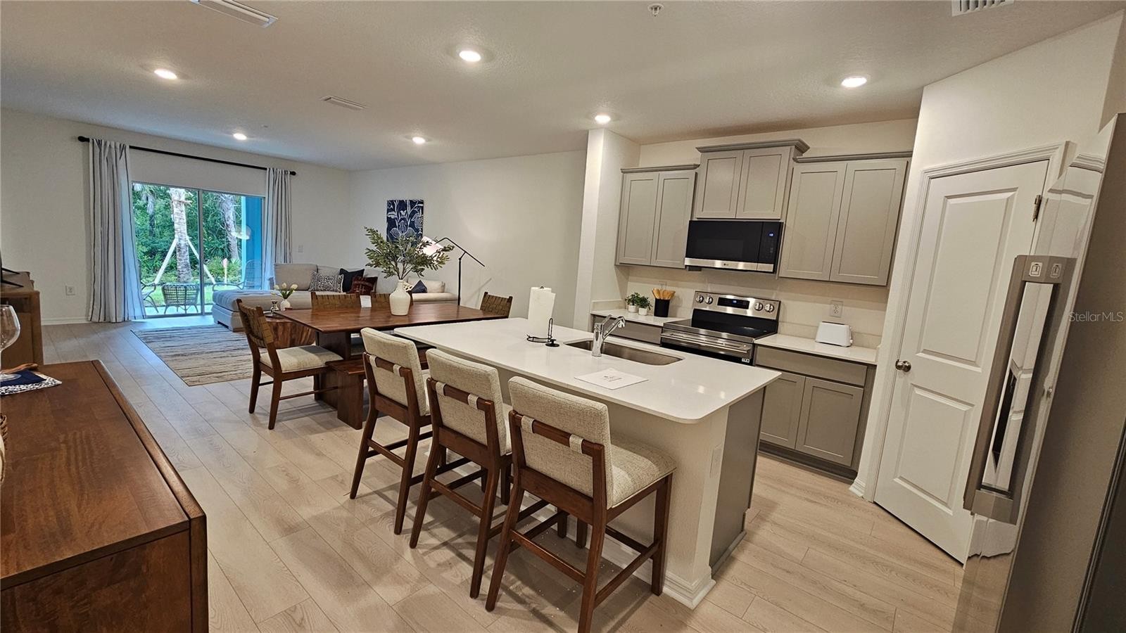 19912 MADERA CIR