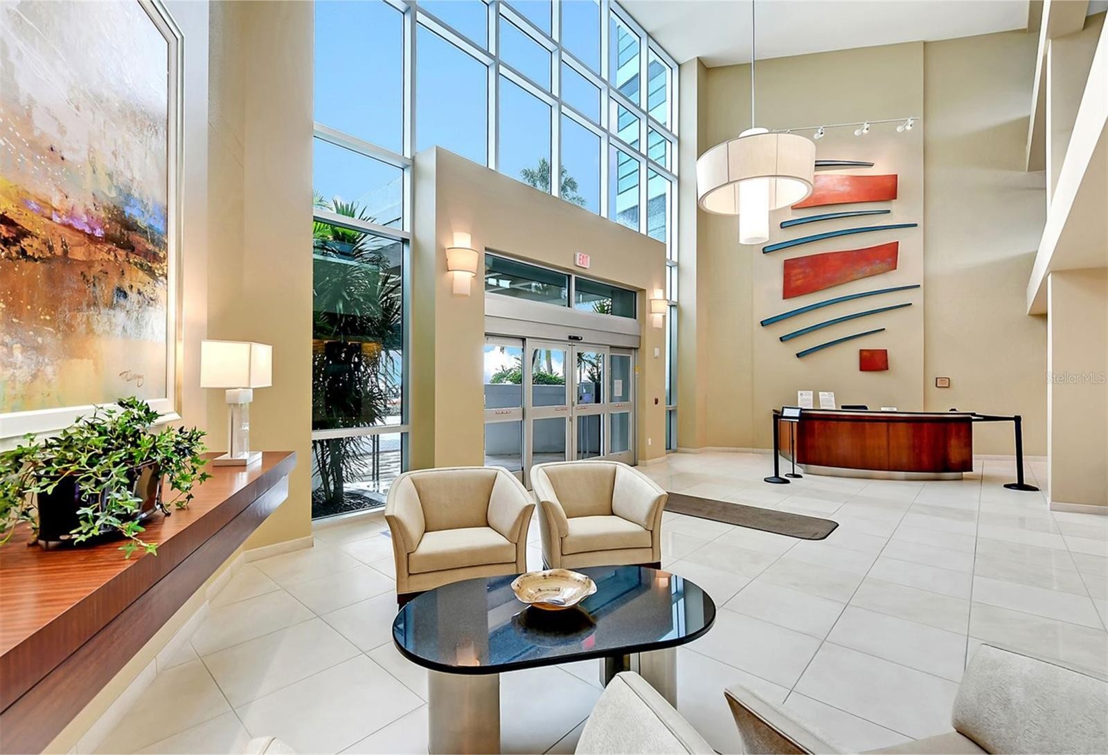 988 BOULEVARD OF THE ARTS #S1814