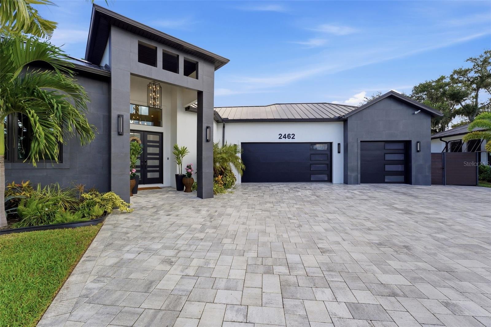 2462 MISSARA LN