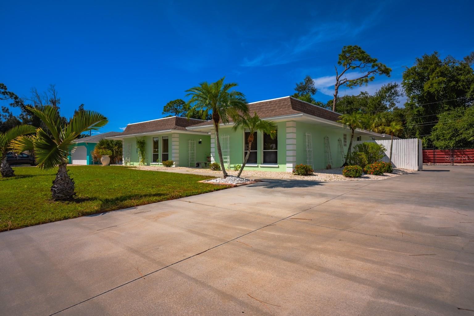 2339 RIVERWOOD PINES DR