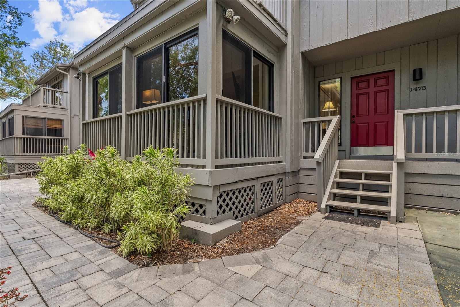 1475 LANDINGS CIR #43