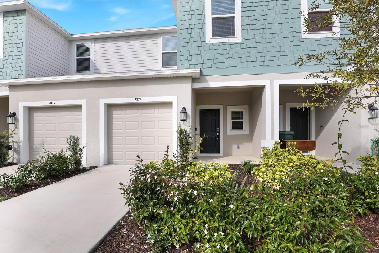 8717 WINTER BREEZE WAY