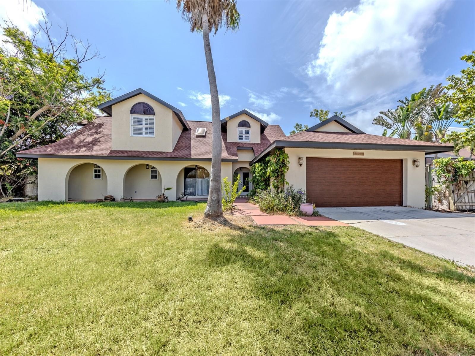 1533 FUNDY RD