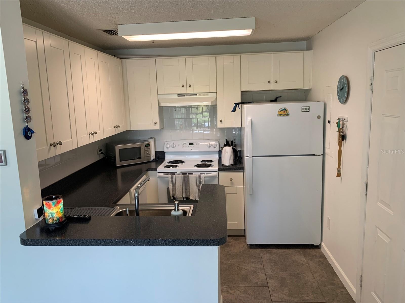 4049 CROCKERS LAKE BLVD #25