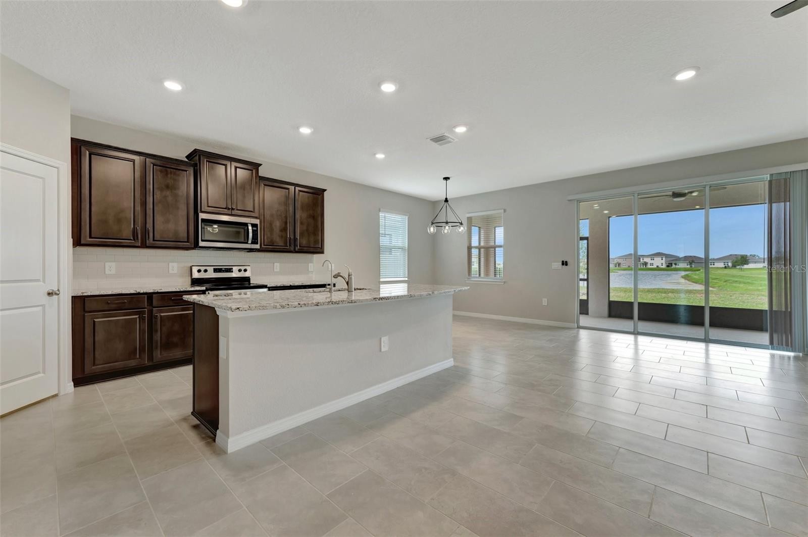 5210 GROVE MILL LOOP