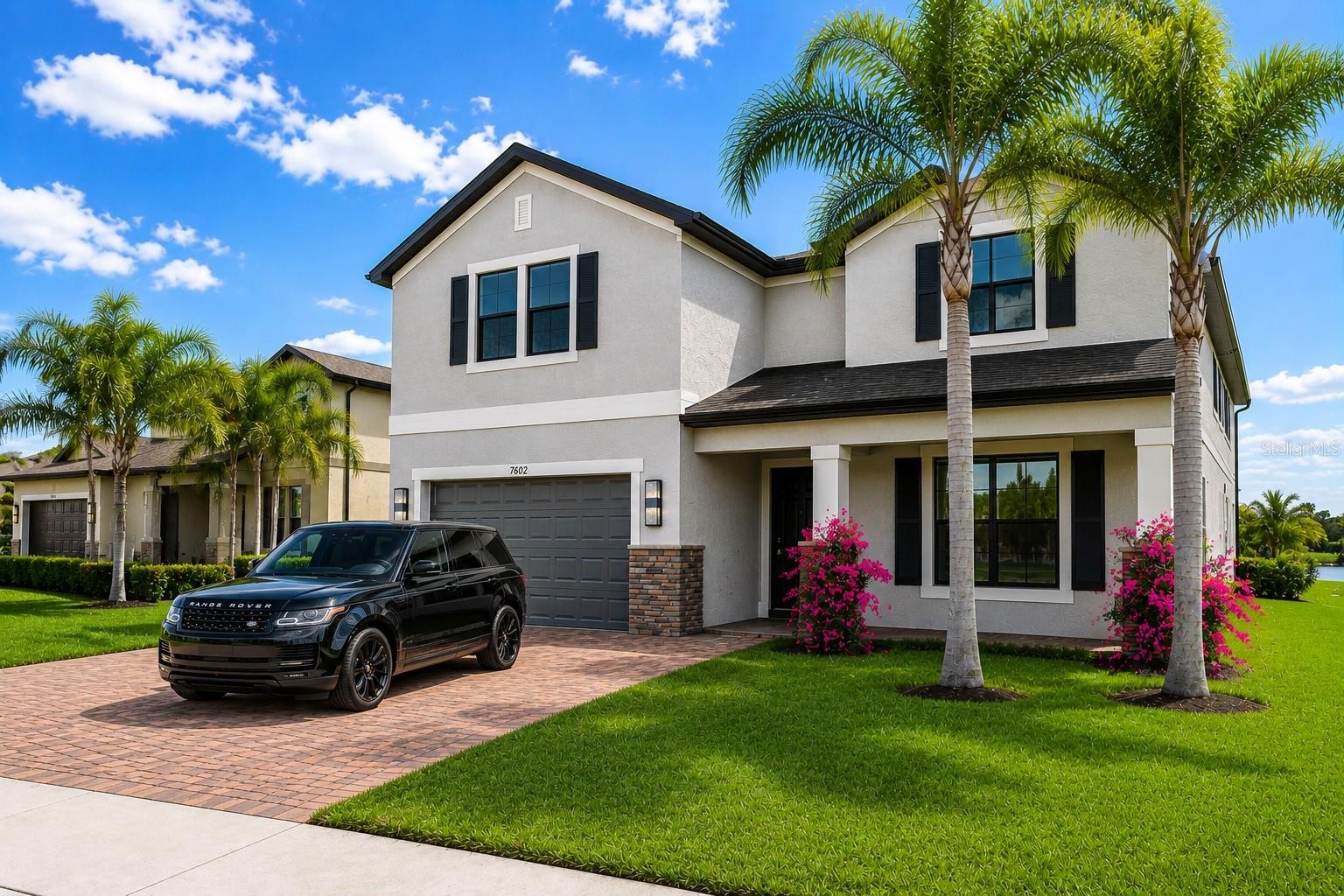 1907 BOTTLEBRUSH WAY