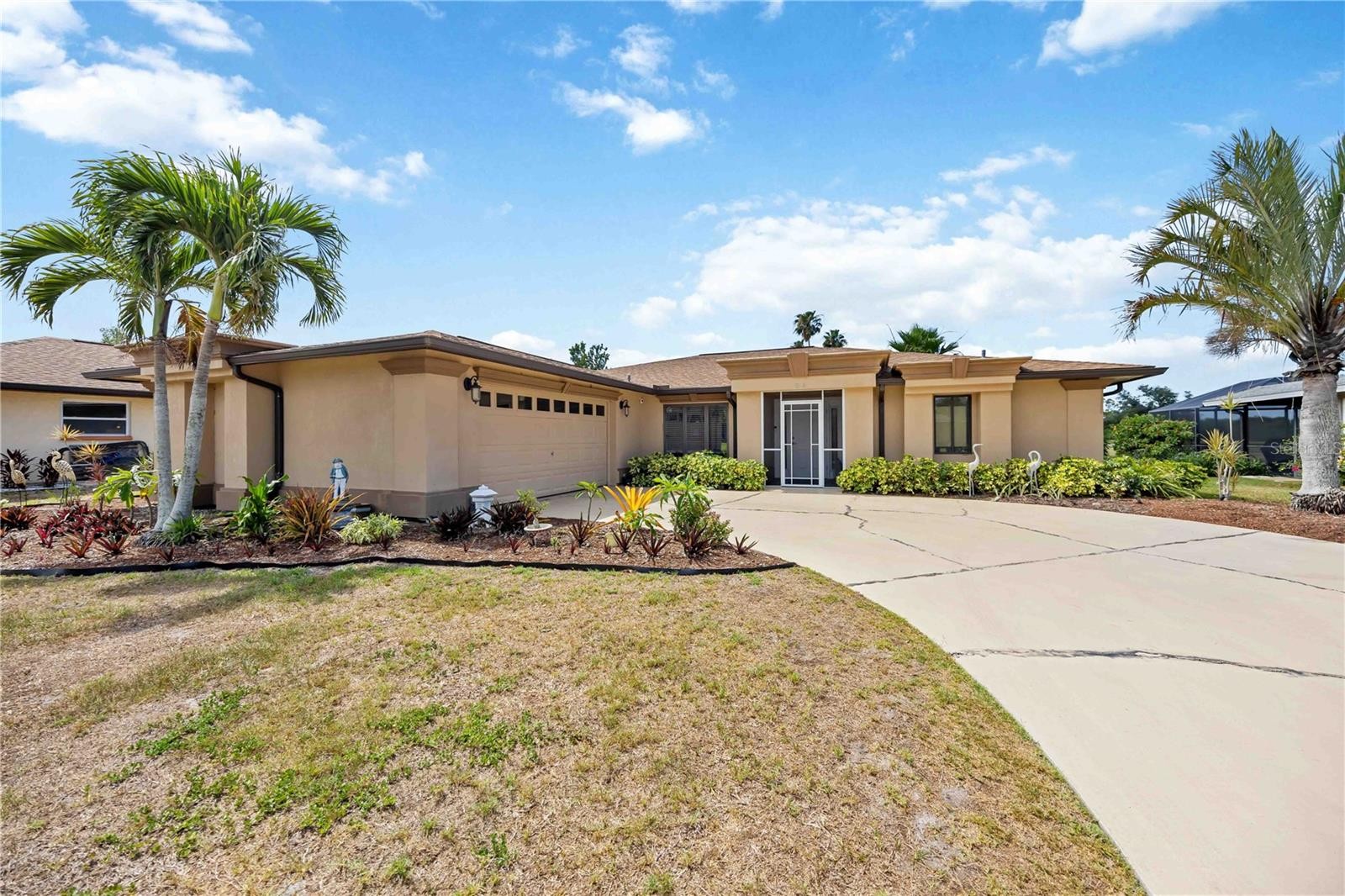 816 S GONDOLA DR