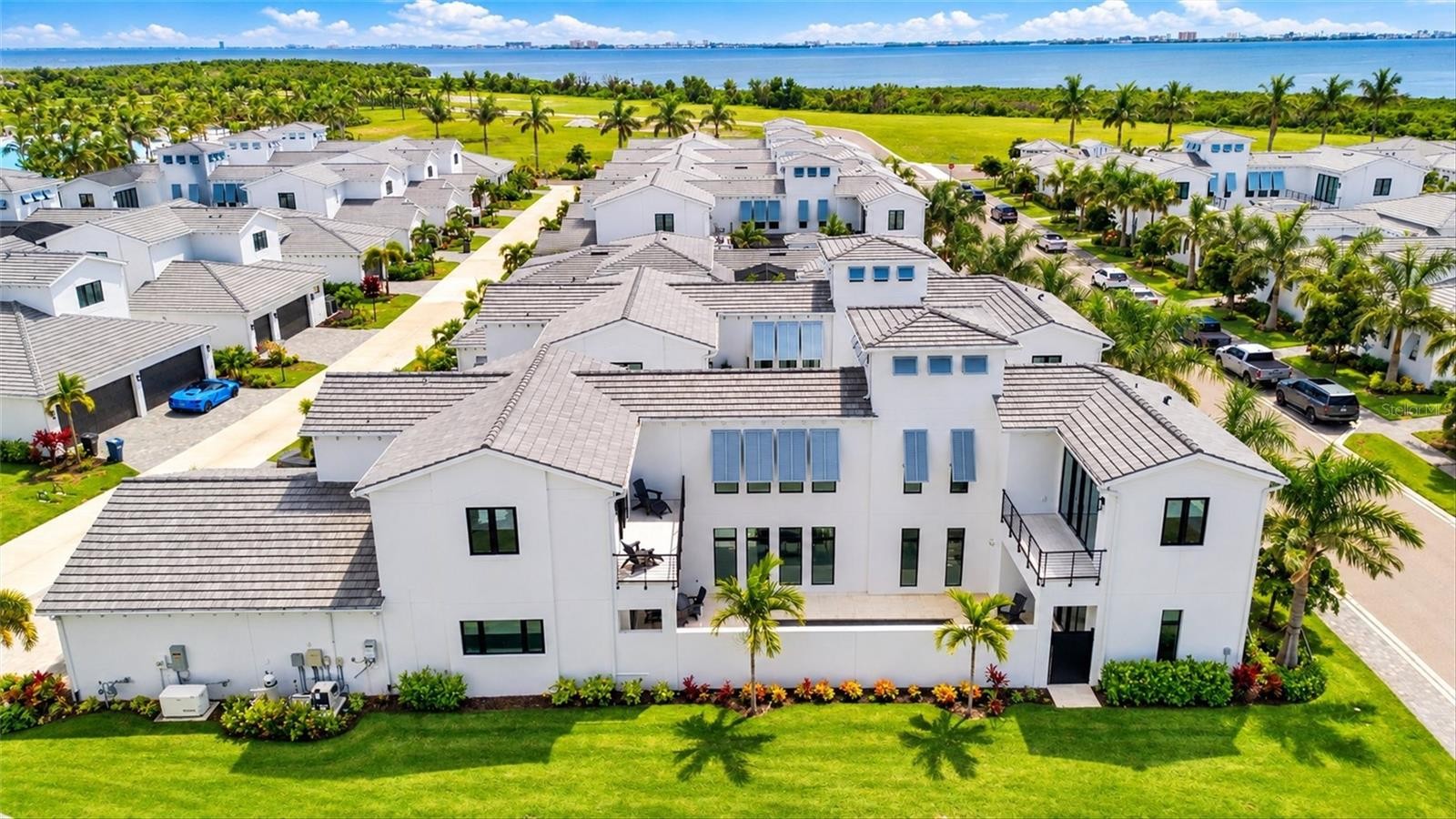 6003 CAT CLAW LN