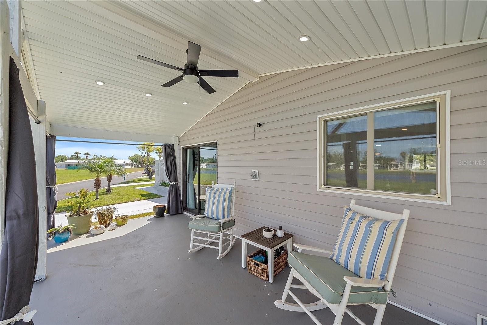 137 LAKEVIEW DR #137