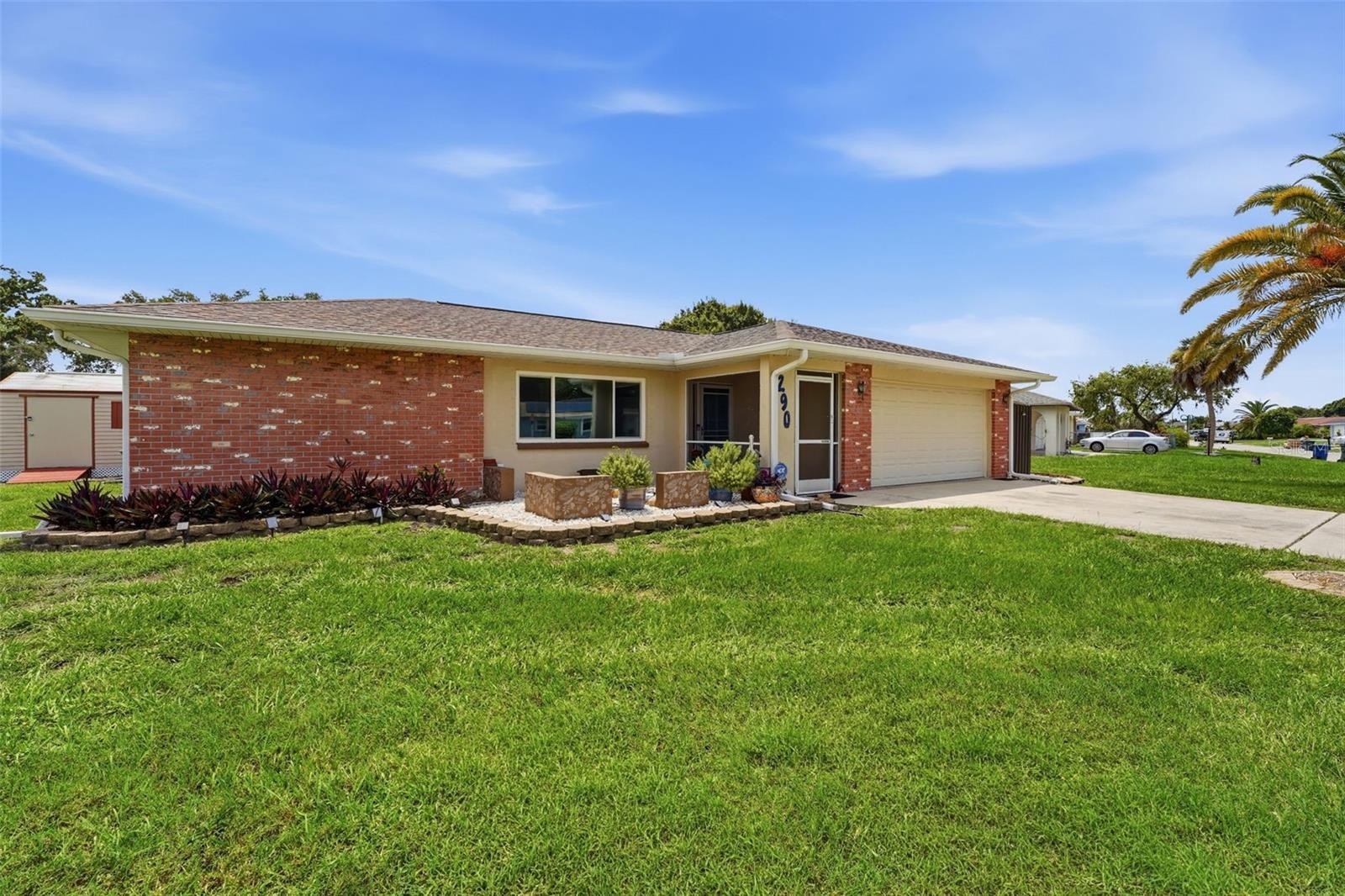 290 CAPRI AVE