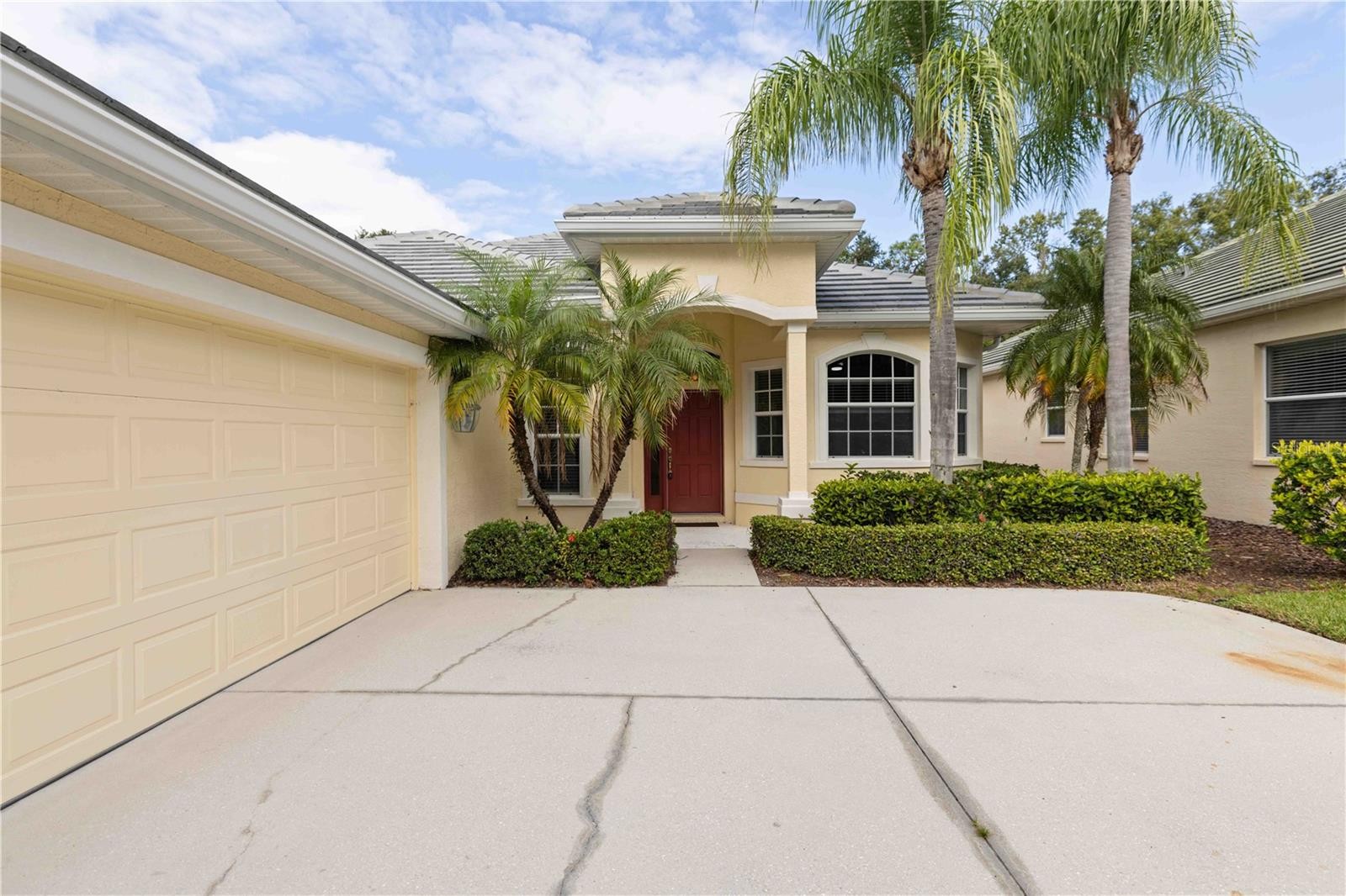 3019 WOODLAND FERN DR