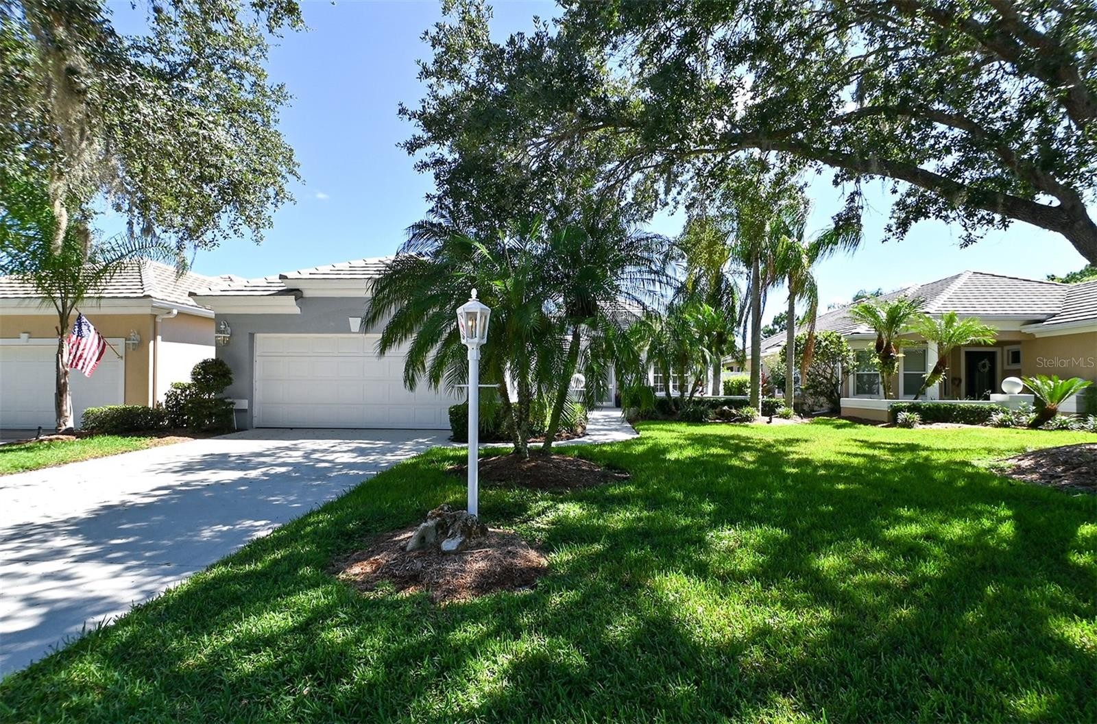 7131 KENSINGTON CT