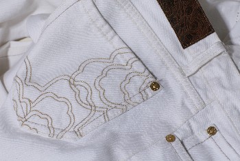 white pocket detail small