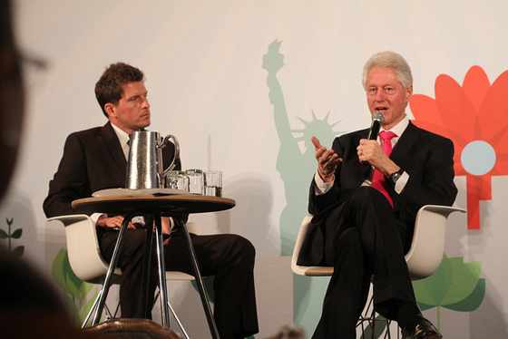 President-Bill-Clinton_Michael-P-Owens_SOS