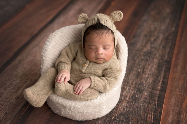 bebe dom touca fotografia newborn: as principais duvidas dos pais em fotos de bebes