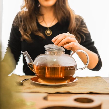 borosilicate glass teapot with infuser, infusion teapot with matching glass infuser, classy glass tea maker, infusion glass teapot for loose leaf tea, GROSCHE Cambridge Large Teapot