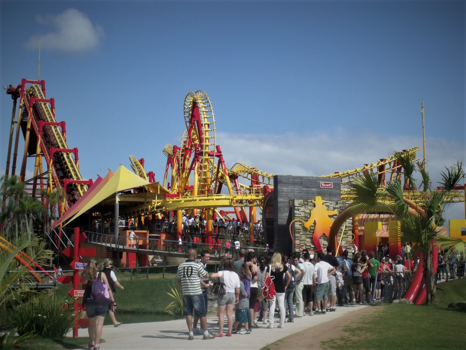 sem falar o parque (ou os parques) de diversões, passou rápido, espero