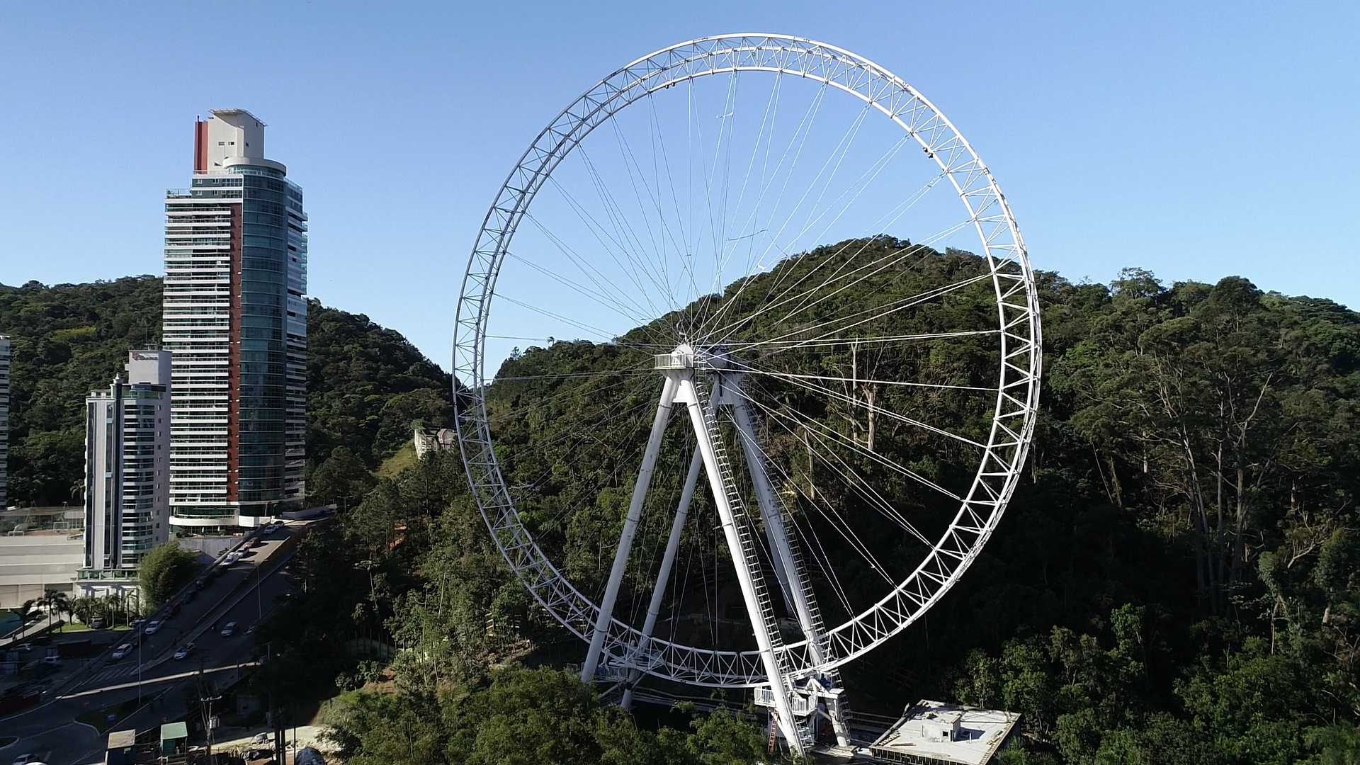 A FG Big Wheel tem 82 metros de altura acima do nível do mar