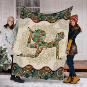 Pilates Vintage Mandala Fleece Throw Blanket –&hellip;