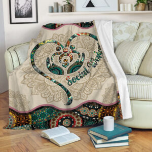 Social Worker Vintage Mandala Heart Fleece Throw&hellip;