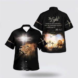 The Light Shines In The Darkness Lion Cross Hawaiian Shirts Gifts For Christian Families 3 insk0y.jpg