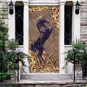 Christmas Door Cover Horse Door Cover 1 Xmas Door Covers Christmas Door Coverings 3 rulcqu.jpg