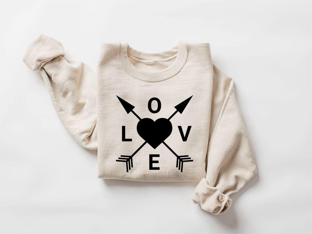 Valentines Sweatshirt, Cute Love Heart Sweatshirt, Valentines Sweatshirt, Valentines Day, Womens Valentines Sweatshirt Valentines Sweatshirt, Cute Love Heart Sweatshirt, Valentines Sweatshirt, Valentines Day, Womens Valentines Sweatshirt