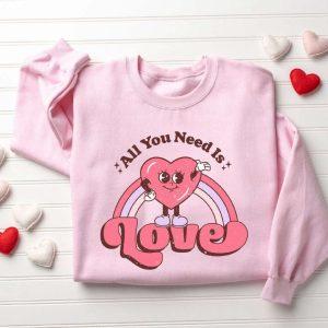 Valentines Sweatshirt, Cute Valentines Day Sweatshirt, Retro Love Sweatshirt, Womens Valentines Sweatshirt