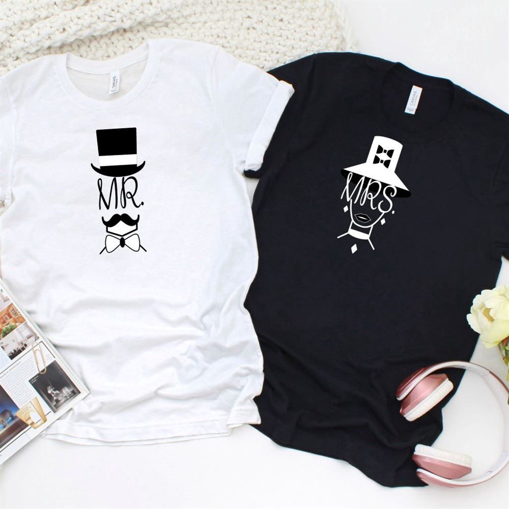 Valentine T-Shirt, Matching Outfits Set, Just Married Mr & Mrs Matching Outfits Cute Vintage Set For Couples & Honeymoon Gifts