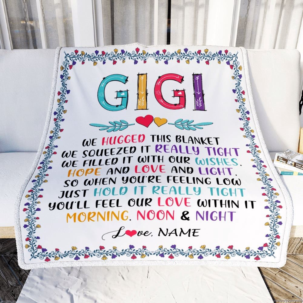 Gigi Blanket From Grandkids We Hugged This Blanket, Personalized Blanket For Mom, Mother’s Day Gifts Blanket