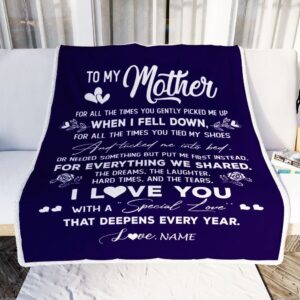 My Mom Blanket from Daughter Son I Love You With A Special Love Personalized Blanket For Mom Mother s Day Gifts Blanket 2 nkn5a4.jpg