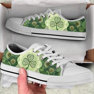 Irish Shamrock Celtic Vintage Mandala Low Top&hellip;