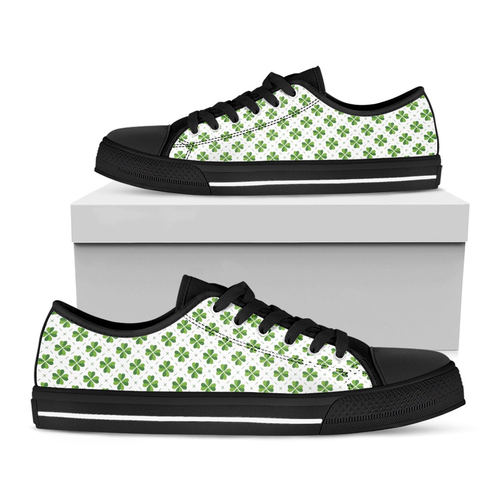 Shamrock Saint Patrick’s Day Print Black Low Top Shoes, Low Top Designer Shoes, Low Top Sneakers