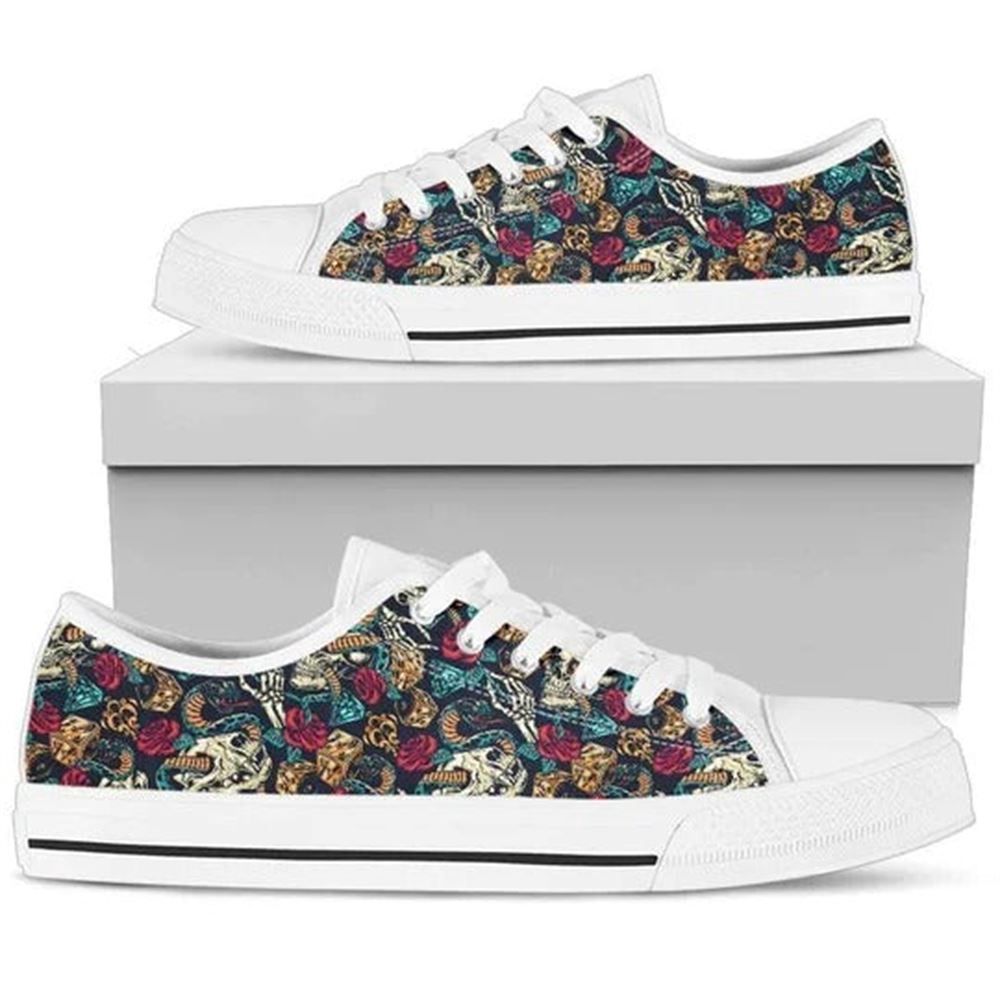 Skull Rose Snake Red Canvas Low Top Shoes, Low Top Designer Shoes, Low Top Sneakers Skull Rose Snake Red Canvas Low Top Shoes, Low Top Designer Shoes, Low Top Sneakers