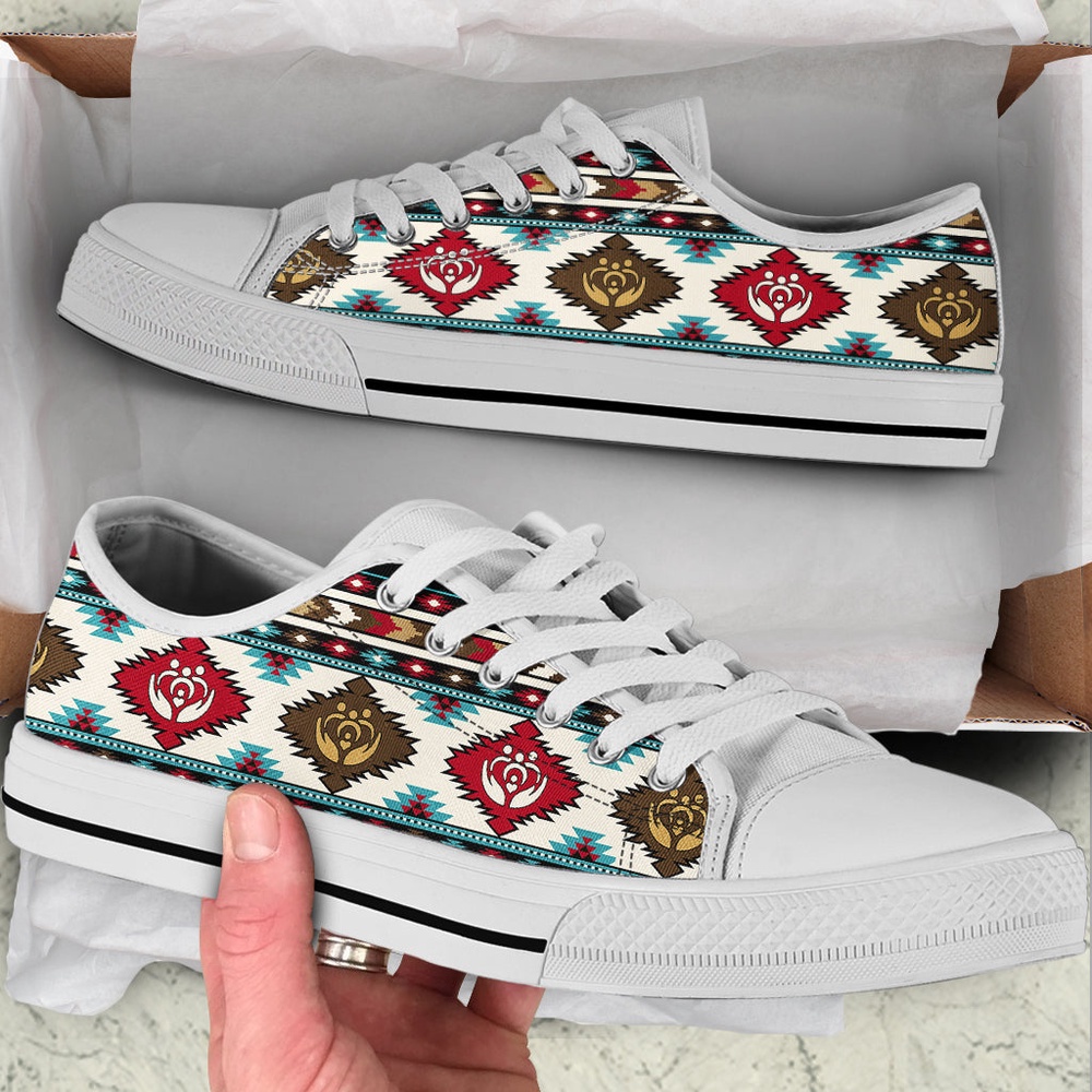 Social Worker Native Stripe Pattern Low Top Shoes, Low Top Designer Shoes, Low Top Sneakers