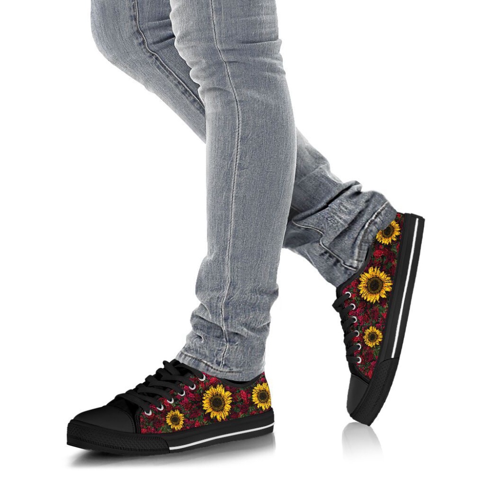 Stylish Sunflowers & Roses Low Top Shoes, Low Top Designer Shoes, Low Top Sneakers Stylish Sunflowers & Roses Low Top Shoes, Low Top Designer Shoes, Low Top Sneakers