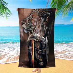 Warrior Knight Kneel And Lion Beach Towel,&hellip;
