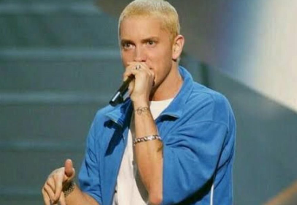 Adding a gang twist to the Eminem costume involves integrating elements