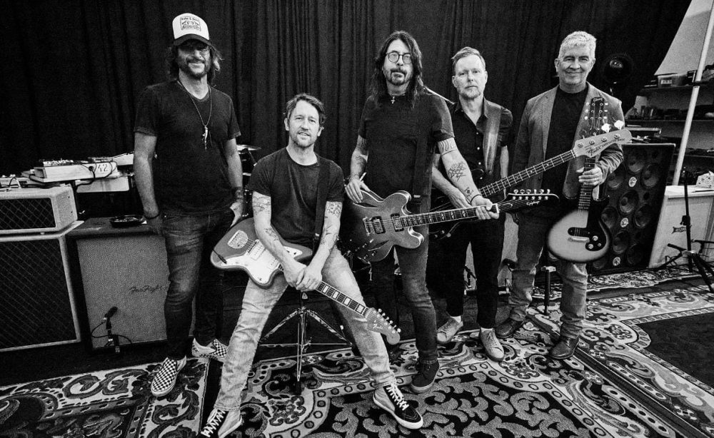 Dave Grohl, the charismatic frontman of Foo Fighters