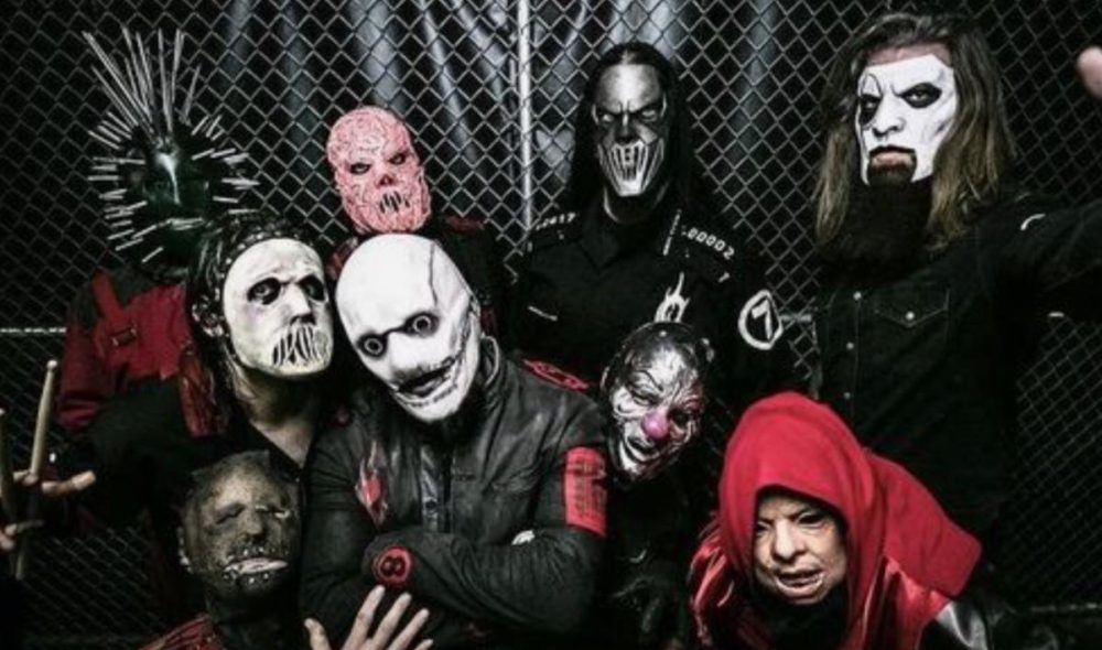 For those who prefer to purchase a ready made Slipknot costume For those who prefer to purchase a ready made Slipknot costume